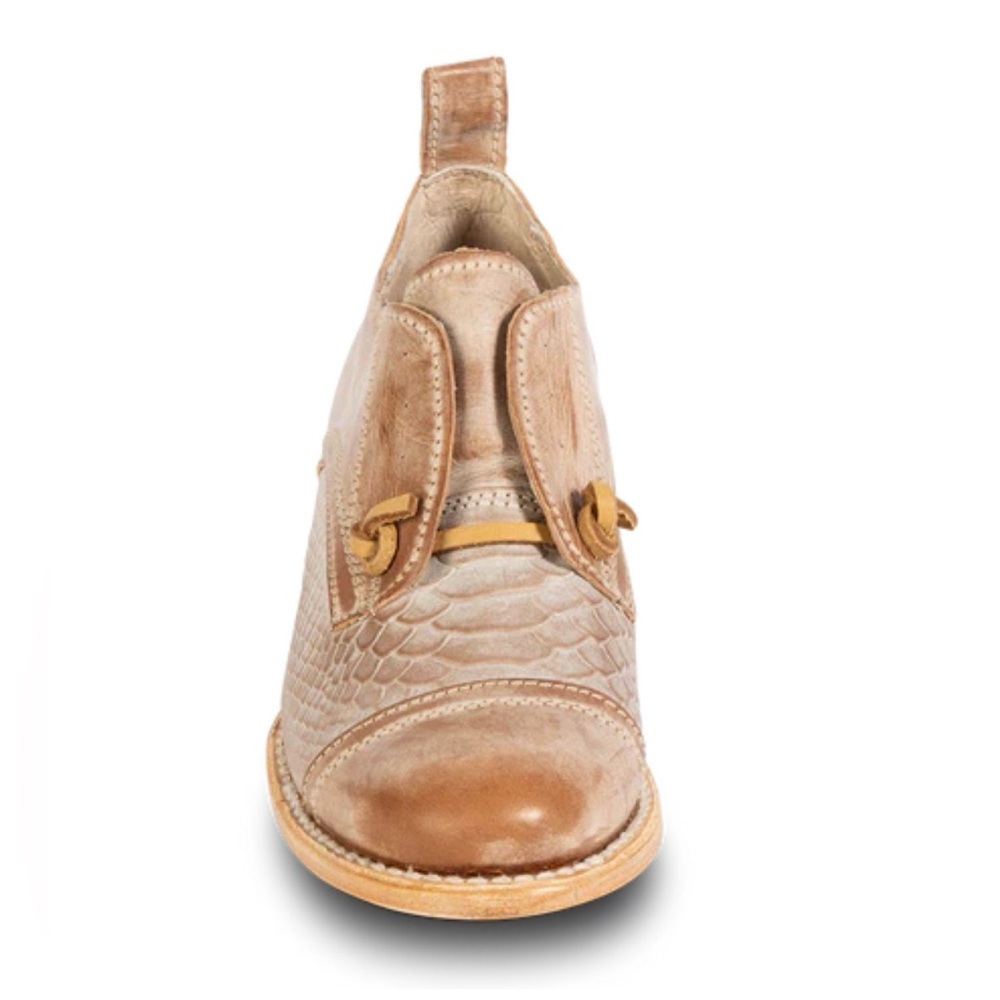 FREEBIRD MABEL Taupe Multi Women's Tan Leather Slip-On Low Heel Shoes - Picture 5 of 16